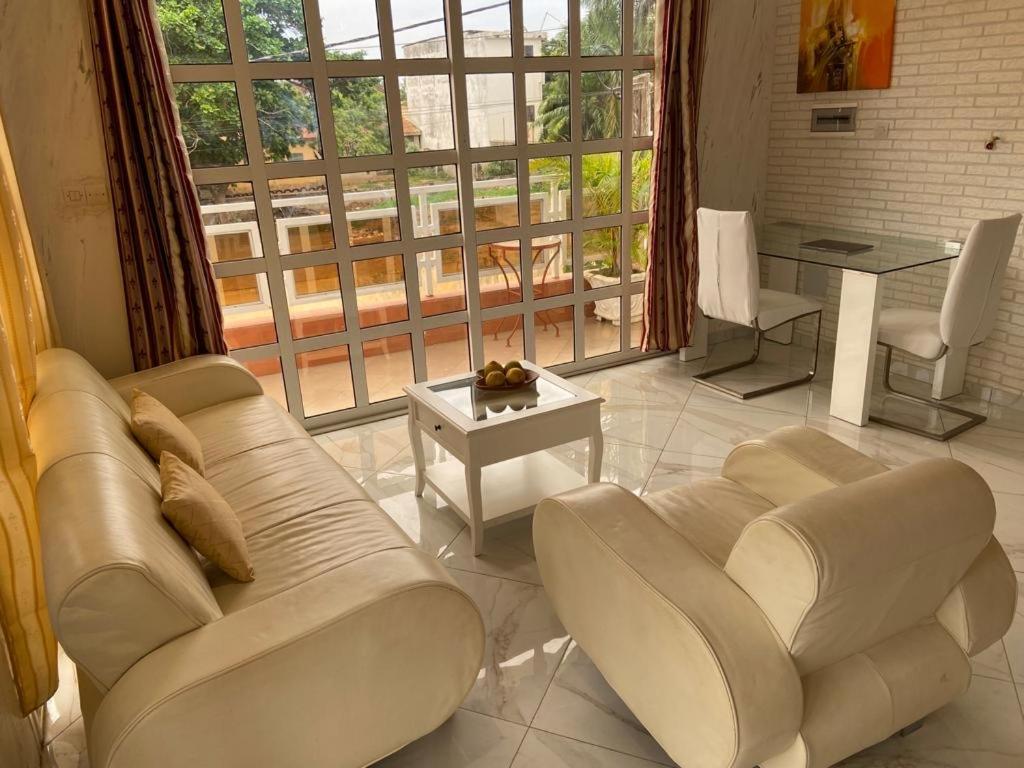 Appartement Altona Ломе Экстерьер фото