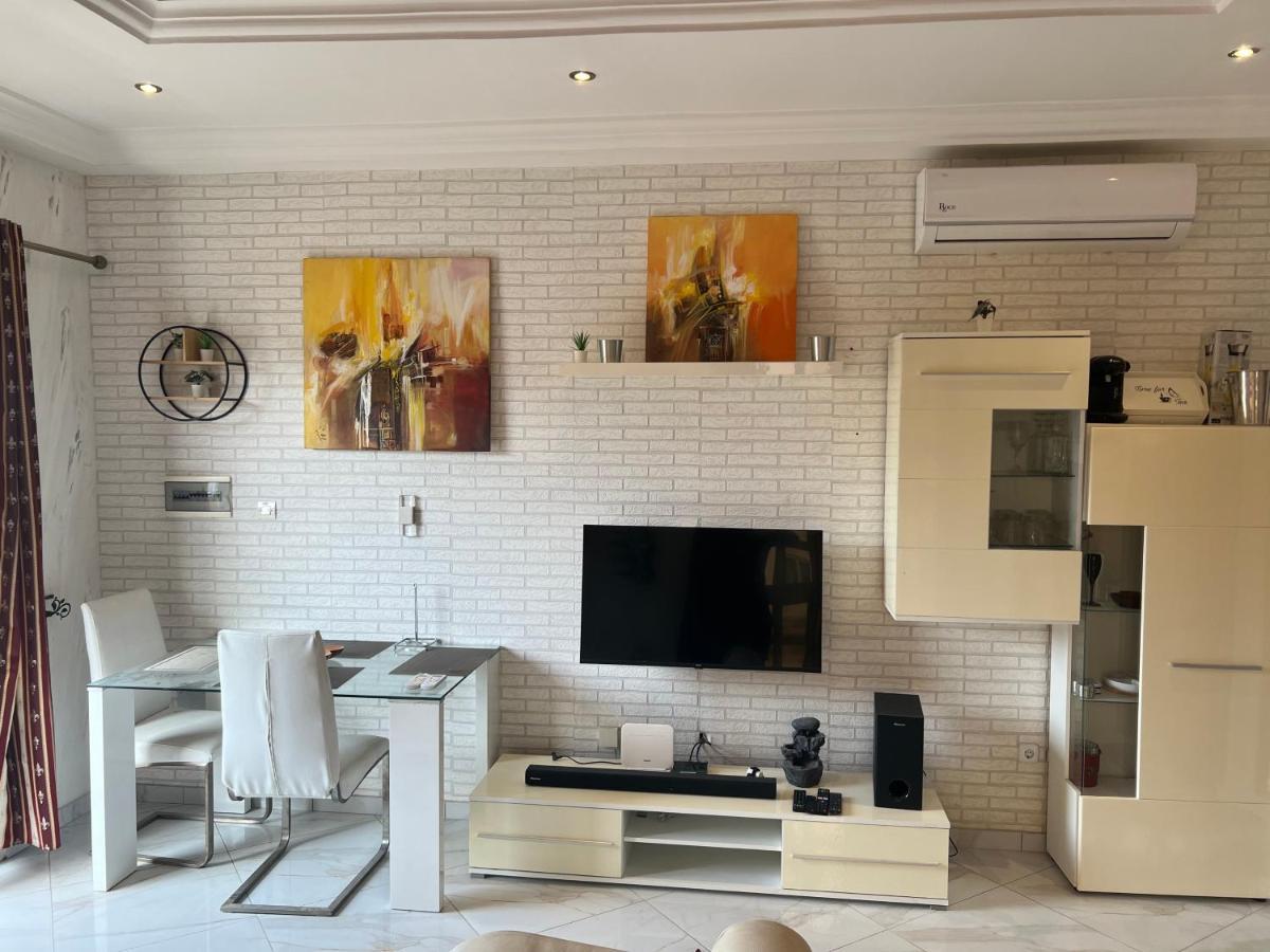 Appartement Altona Ломе Экстерьер фото